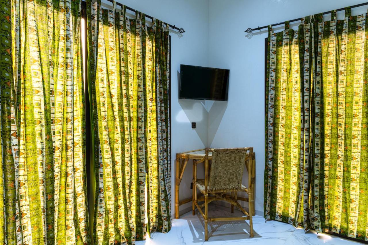 Chezbabo Wellness Hotel Ngaparou ภายนอก รูปภาพ